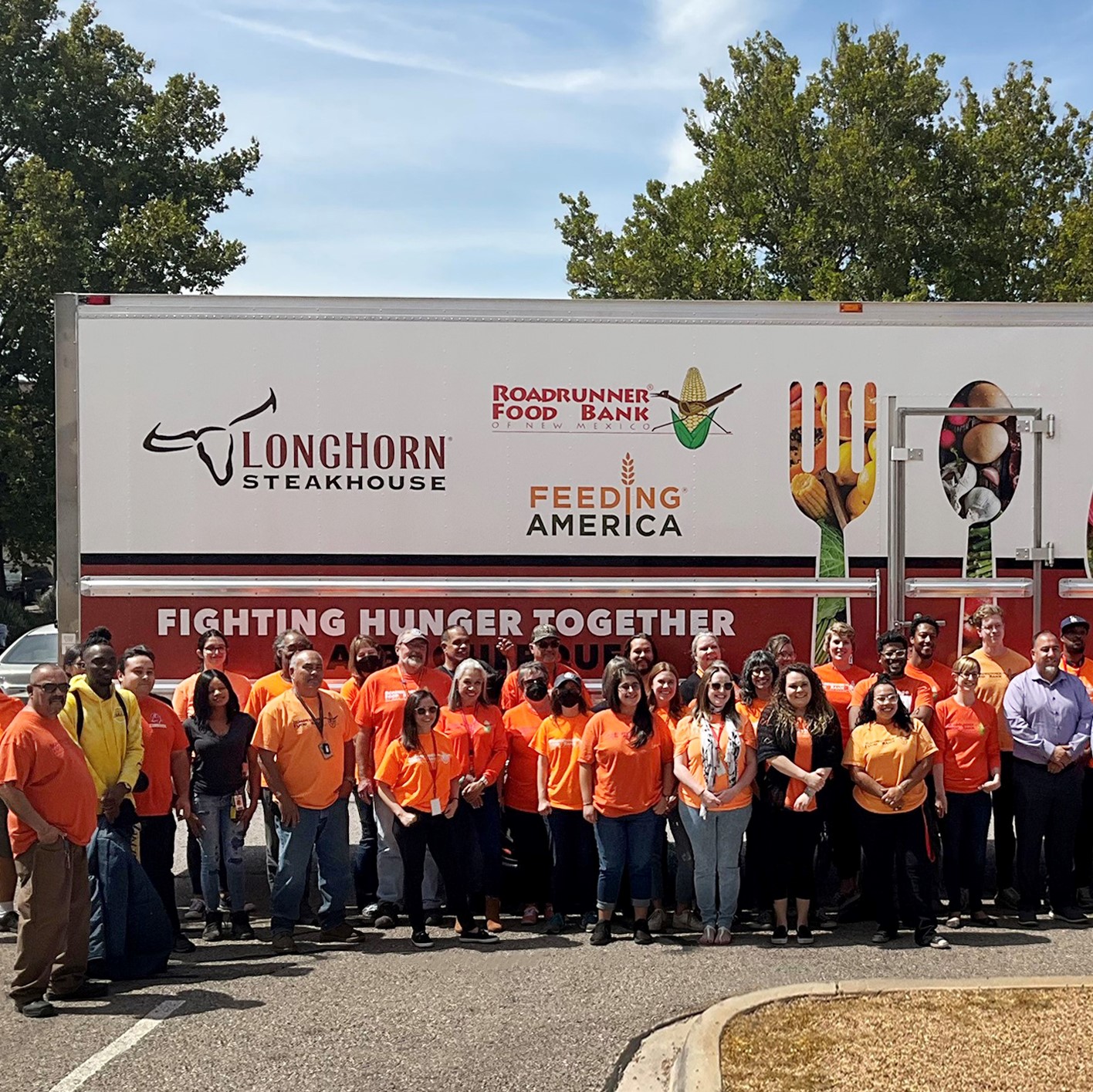 Darden Helps Feeding America® Add More Mobile Food Pantries for Food Banks